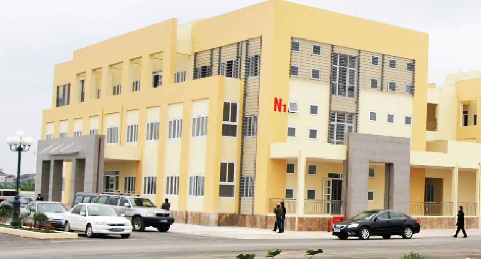 bệnh viện - trường học